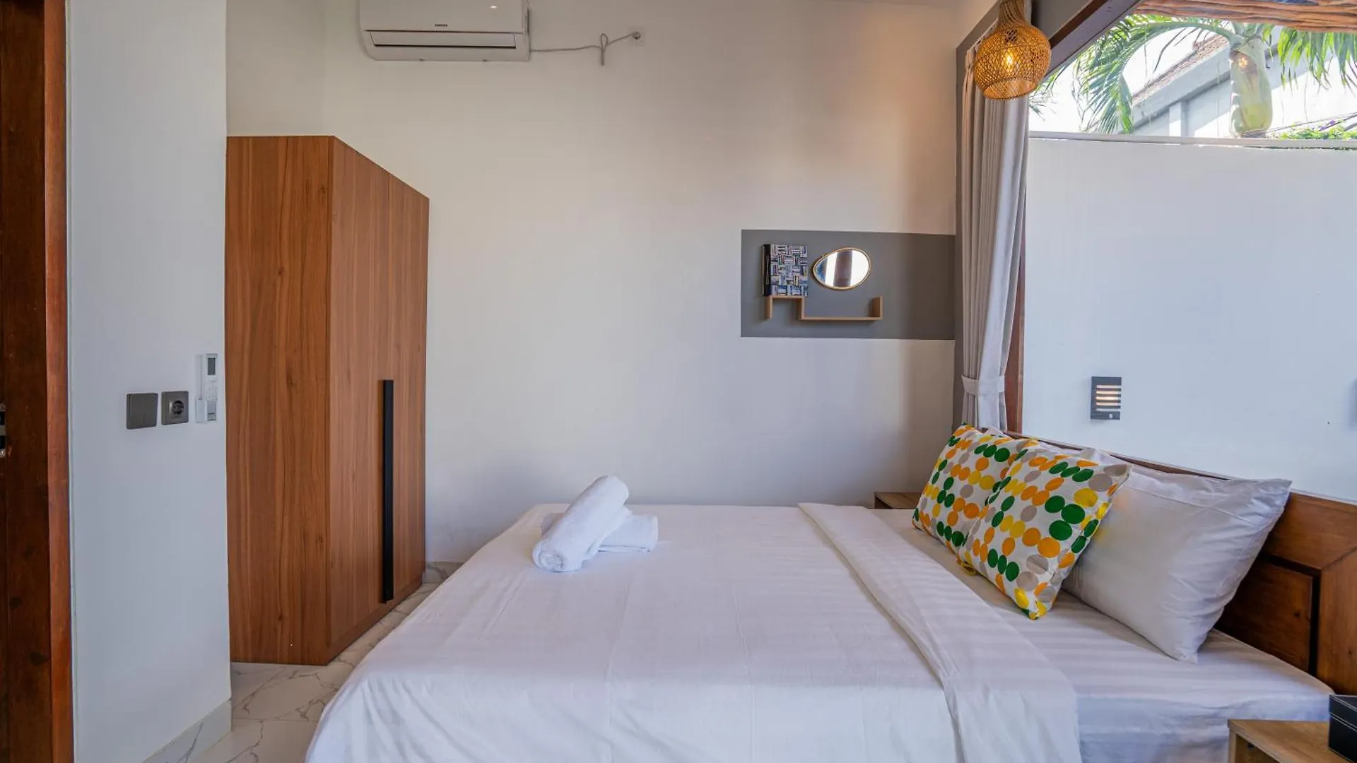 Villa Sony 3 - 3Br Villa Near Seminyak Beach  Семиньяк